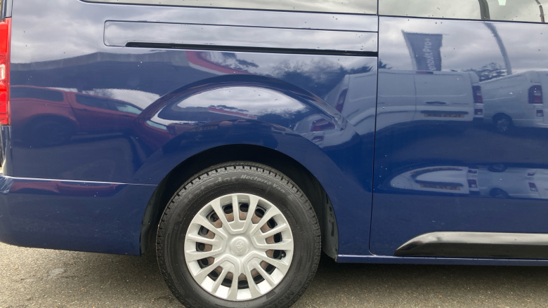 Toyota Proace Verso 2.0D Shuttle Long 5dr Diesel Estate